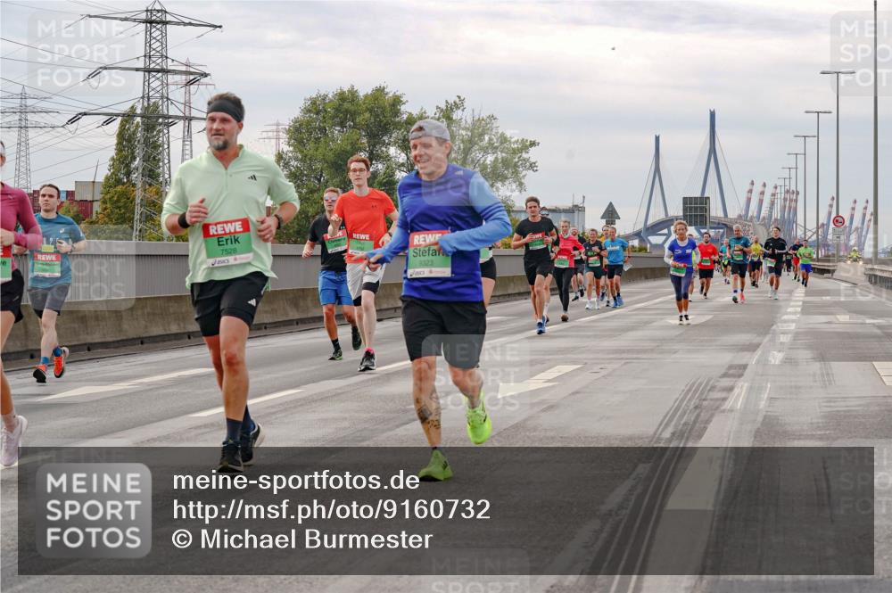 03.10.2025 - Köhlbrandbrückenlauf Michael Burmester http://msf.ph/oto/9160732 03.10.2025 15:55:09 Position 3 7528, 9323 meine-sportfotos.de