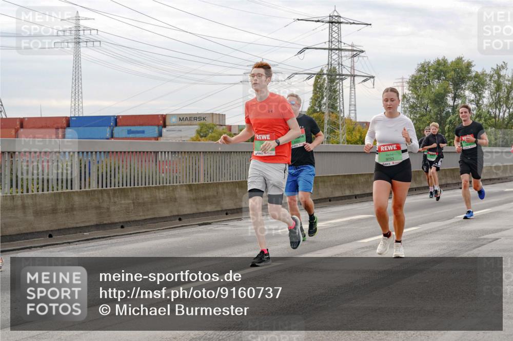 03.10.2025 - Köhlbrandbrückenlauf Michael Burmester http://msf.ph/oto/9160737 03.10.2025 15:55:12 Position 3 9753 meine-sportfotos.de