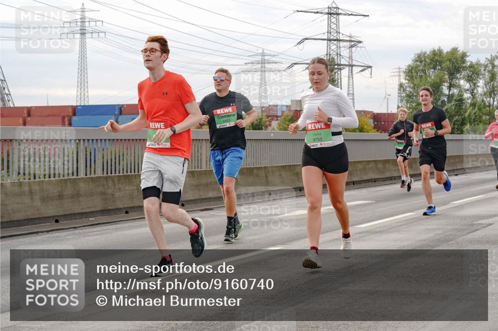 03.10.2025 - Köhlbrandbrückenlauf Michael Burmester http://msf.ph/oto/9160740 03.10.2025 15:55:13 Position 3 8923, 9753 meine-sportfotos.de