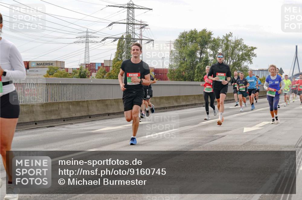 03.10.2025 - Köhlbrandbrückenlauf Michael Burmester http://msf.ph/oto/9160745 03.10.2025 15:55:14 Position 3  meine-sportfotos.de