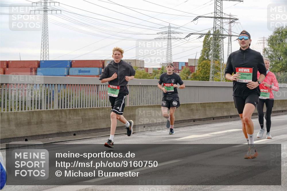 03.10.2025 - Köhlbrandbrückenlauf Michael Burmester http://msf.ph/oto/9160750 03.10.2025 15:55:16 Position 3 7823, 10, 1978, 7588, 7205 meine-sportfotos.de