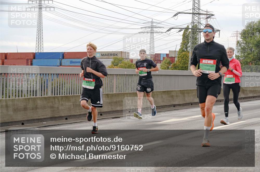 03.10.2025 - Köhlbrandbrückenlauf Michael Burmester http://msf.ph/oto/9160752 03.10.2025 15:55:17 Position 3 7823, 1982, 978, 7588 meine-sportfotos.de