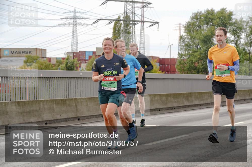 03.10.2025 - Köhlbrandbrückenlauf Michael Burmester http://msf.ph/oto/9160757 03.10.2025 15:55:20 Position 3 7708, 35, 7822 meine-sportfotos.de