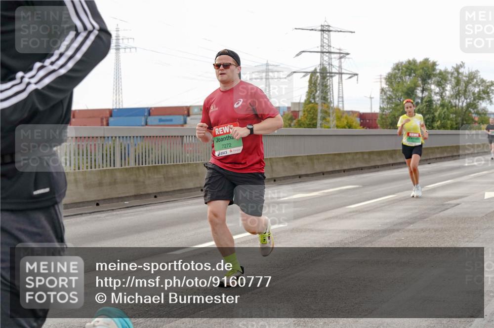 03.10.2025 - Köhlbrandbrückenlauf Michael Burmester http://msf.ph/oto/9160777 03.10.2025 15:55:28 Position 3 7272 meine-sportfotos.de