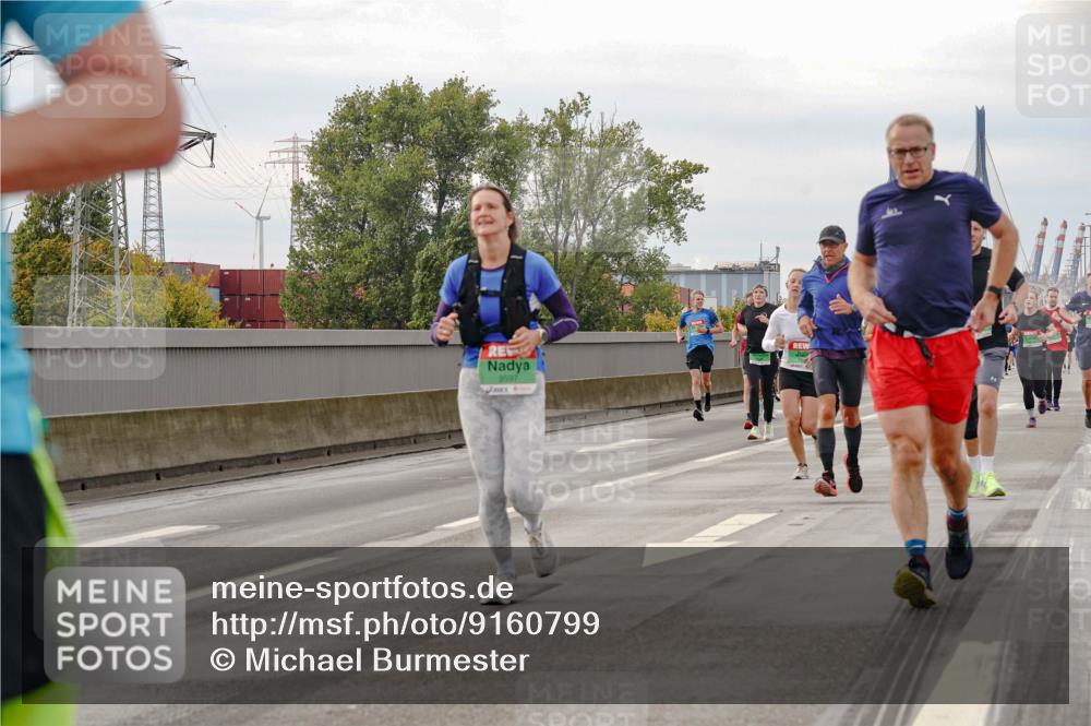 03.10.2025 - Köhlbrandbrückenlauf Michael Burmester http://msf.ph/oto/9160799 03.10.2025 15:55:38 Position 3 9597 meine-sportfotos.de