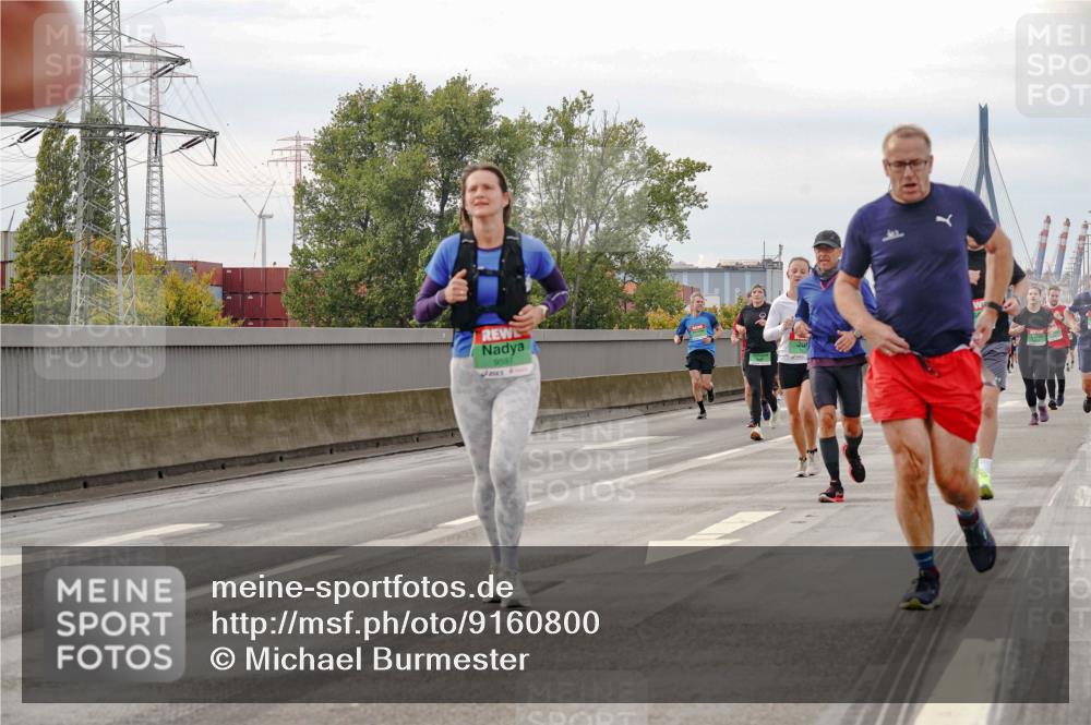 03.10.2025 - Köhlbrandbrückenlauf Michael Burmester http://msf.ph/oto/9160800 03.10.2025 15:55:38 Position 3 9597 meine-sportfotos.de