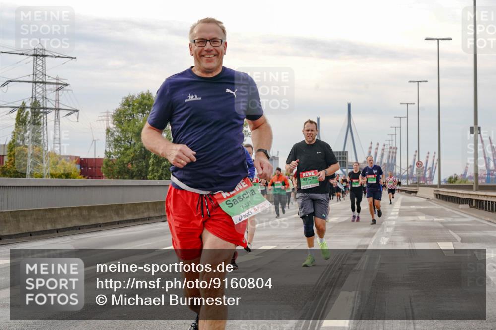 03.10.2025 - Köhlbrandbrückenlauf Michael Burmester http://msf.ph/oto/9160804 03.10.2025 15:55:40 Position 3 7421 meine-sportfotos.de