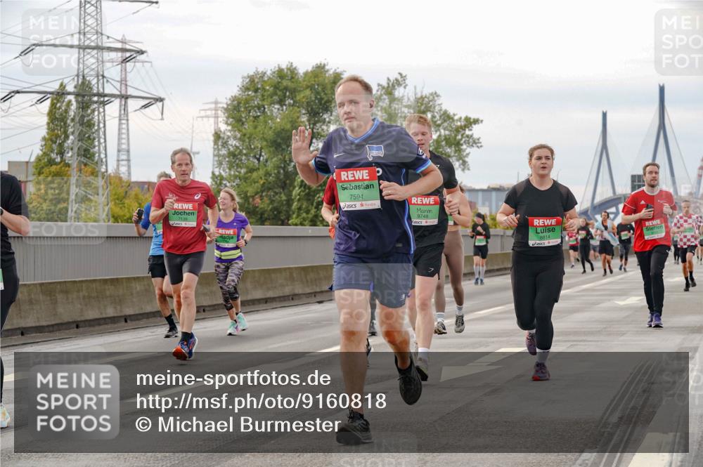 03.10.2025 - Köhlbrandbrückenlauf Michael Burmester http://msf.ph/oto/9160818 03.10.2025 15:55:46 Position 3 7594, 9748, 8814 meine-sportfotos.de
