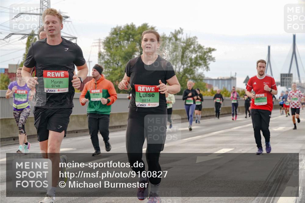 03.10.2025 - Köhlbrandbrückenlauf Michael Burmester http://msf.ph/oto/9160827 03.10.2025 15:55:48 Position 3 9748, 8814 meine-sportfotos.de