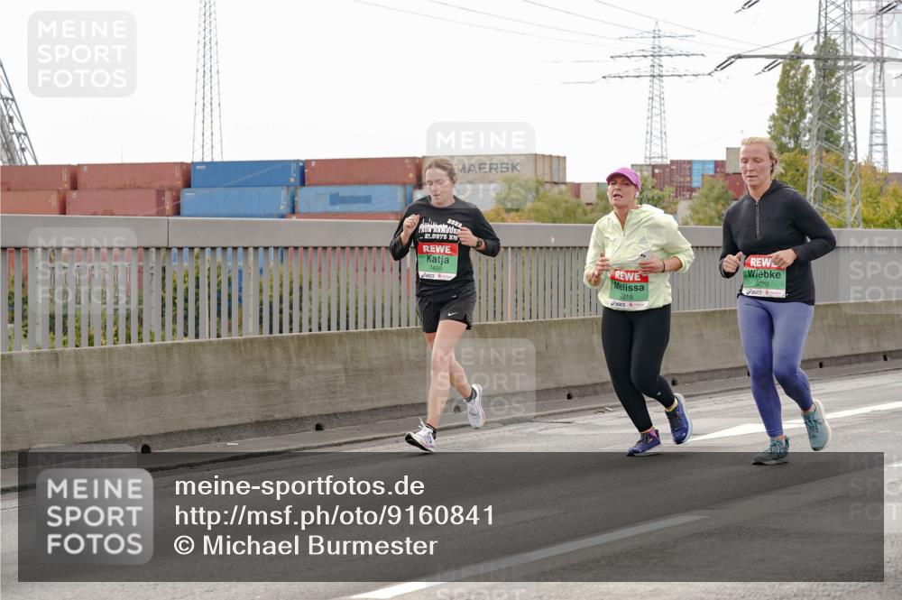 03.10.2025 - Köhlbrandbrückenlauf Michael Burmester http://msf.ph/oto/9160841 03.10.2025 15:55:54 Position 3 934, 21, 0975, 7498, 9218, 8882 meine-sportfotos.de