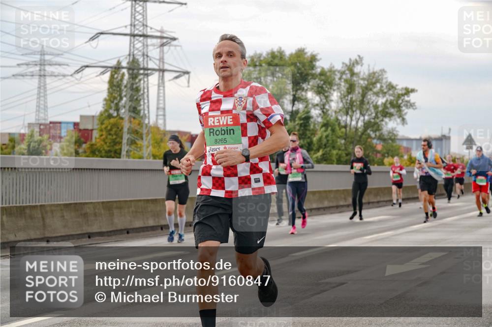 03.10.2025 - Köhlbrandbrückenlauf Michael Burmester http://msf.ph/oto/9160847 03.10.2025 15:55:56 Position 3 8265 meine-sportfotos.de