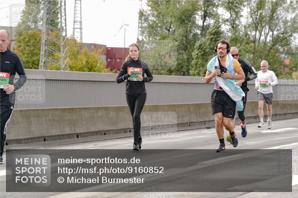 03.10.2025 - Köhlbrandbrückenlauf Michael Burmester http://msf.ph/oto/9160852 03.10.2025 15:56:00 Position 3 2, 7743 meine-sportfotos.de