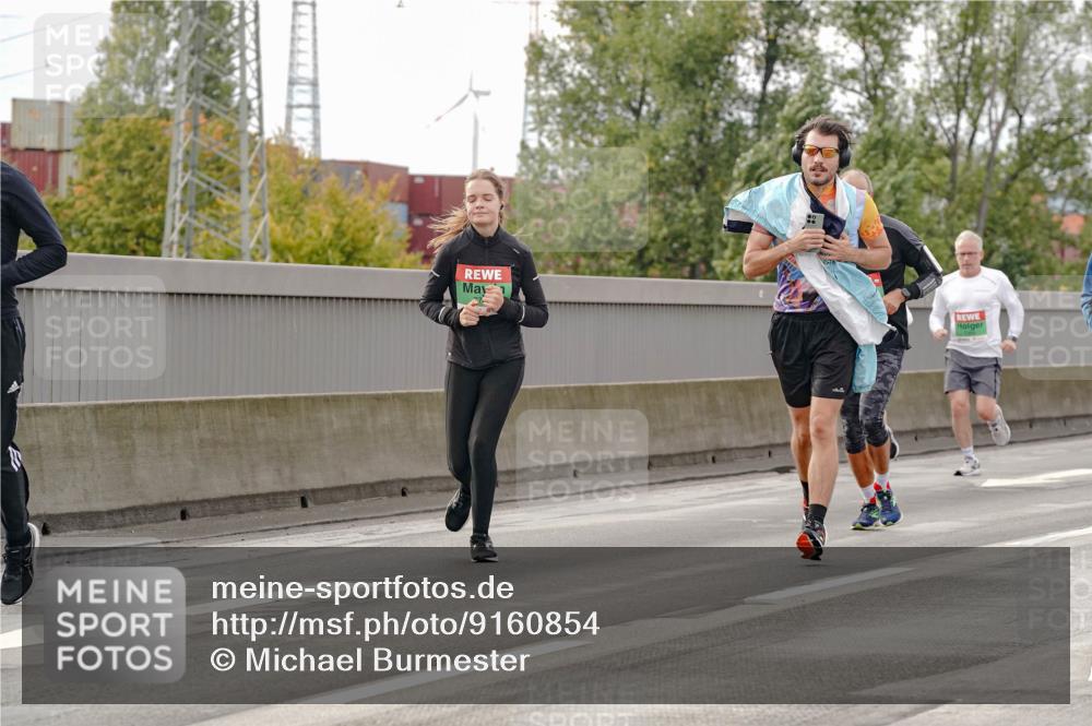 03.10.2025 - Köhlbrandbrückenlauf Michael Burmester http://msf.ph/oto/9160854 03.10.2025 15:56:01 Position 3  meine-sportfotos.de