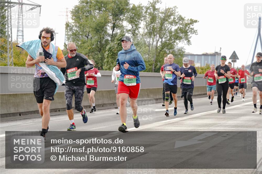 03.10.2025 - Köhlbrandbrückenlauf Michael Burmester http://msf.ph/oto/9160858 03.10.2025 15:56:03 Position 3 7549, 8817 meine-sportfotos.de