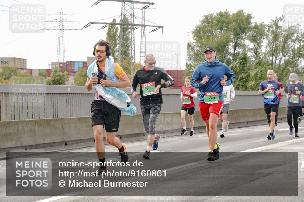 03.10.2025 - Köhlbrandbrückenlauf Michael Burmester http://msf.ph/oto/9160861 03.10.2025 15:56:04 Position 3 7549, 8817 meine-sportfotos.de