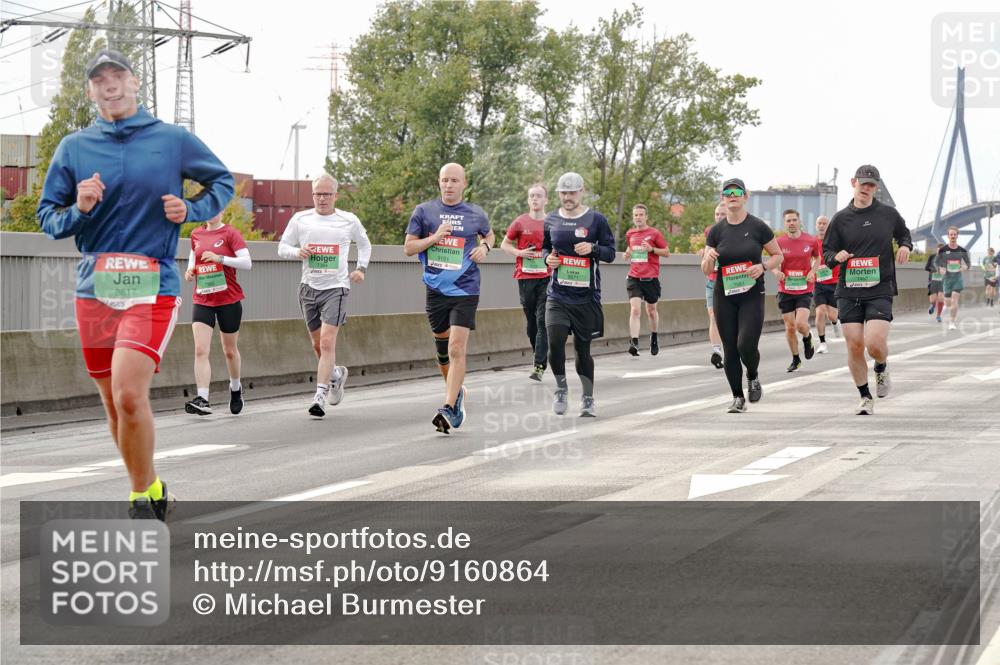 03.10.2025 - Köhlbrandbrückenlauf Michael Burmester http://msf.ph/oto/9160864 03.10.2025 15:56:05 Position 3 8817, 7583, 9151 meine-sportfotos.de