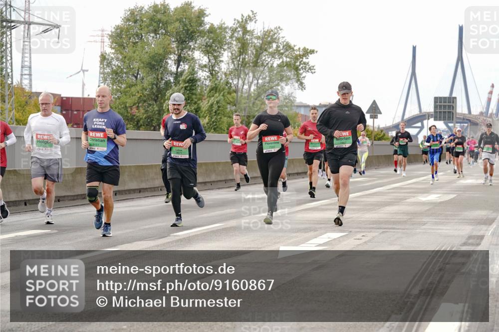 03.10.2025 - Köhlbrandbrückenlauf Michael Burmester http://msf.ph/oto/9160867 03.10.2025 15:56:06 Position 3 7583, 9151 meine-sportfotos.de
