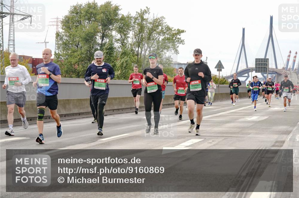 03.10.2025 - Köhlbrandbrückenlauf Michael Burmester http://msf.ph/oto/9160869 03.10.2025 15:56:06 Position 3 9151, 7583 meine-sportfotos.de
