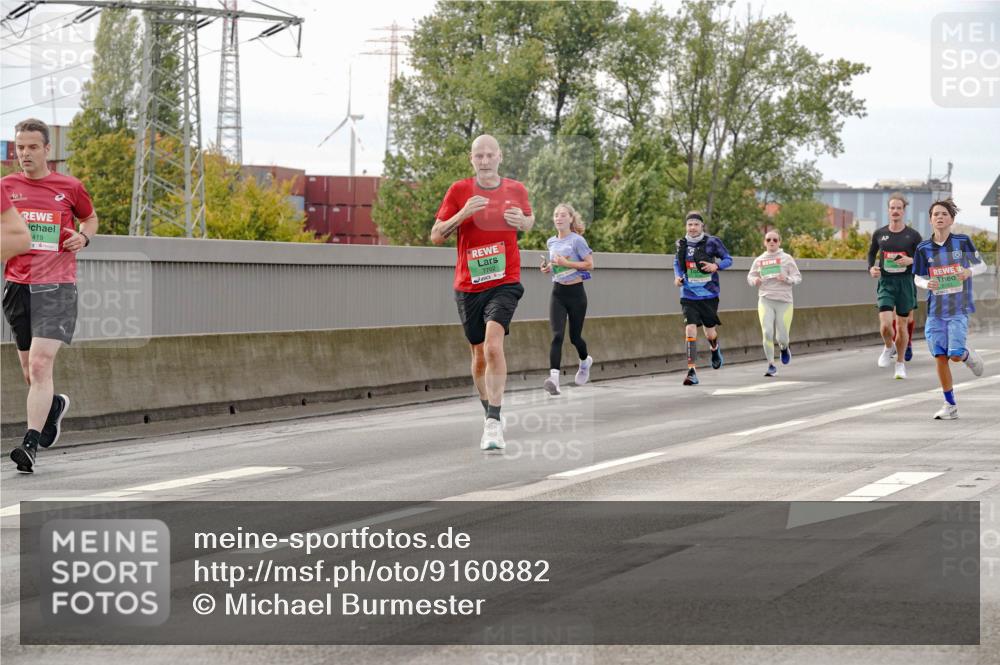 03.10.2025 - Köhlbrandbrückenlauf Michael Burmester http://msf.ph/oto/9160882 03.10.2025 15:56:13 Position 3 419, 7702 meine-sportfotos.de