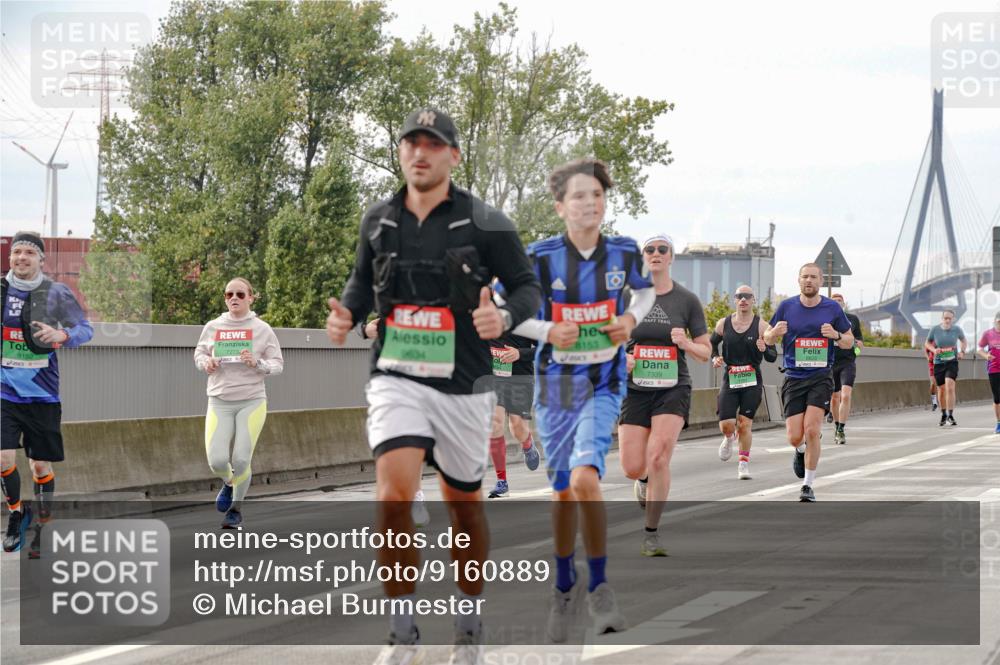 03.10.2025 - Köhlbrandbrückenlauf Michael Burmester http://msf.ph/oto/9160889 03.10.2025 15:56:17 Position 3 9150, 7273, 9634, 8153, 7339 meine-sportfotos.de