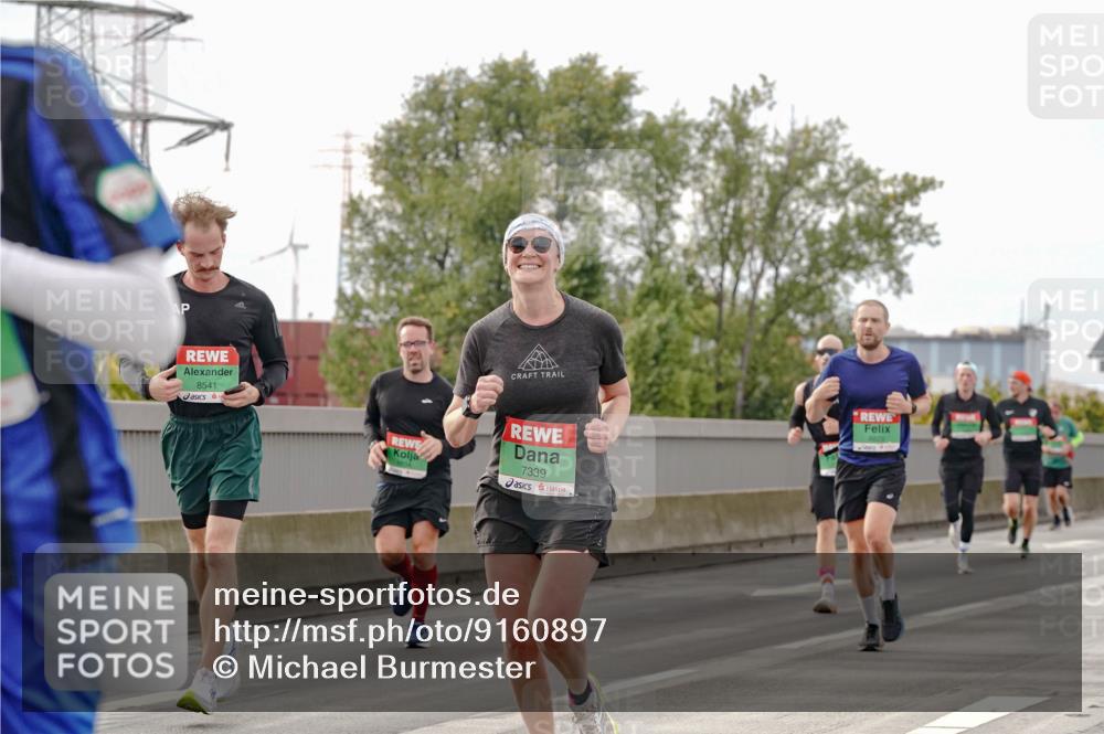 03.10.2025 - Köhlbrandbrückenlauf Michael Burmester http://msf.ph/oto/9160897 03.10.2025 15:56:21 Position 3 8541, 7339 meine-sportfotos.de