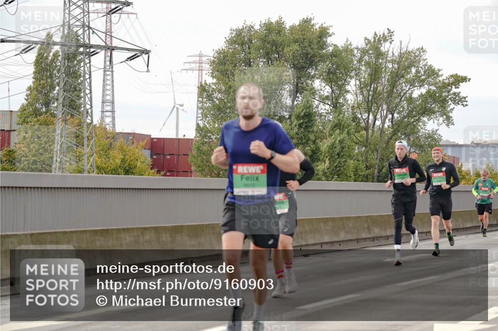 03.10.2025 - Köhlbrandbrückenlauf Michael Burmester http://msf.ph/oto/9160903 03.10.2025 15:56:24 Position 3  meine-sportfotos.de