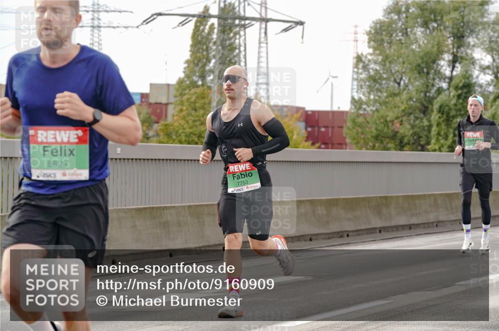 03.10.2025 - Köhlbrandbrückenlauf Michael Burmester http://msf.ph/oto/9160909 03.10.2025 15:56:26 Position 3 8823, 7753 meine-sportfotos.de