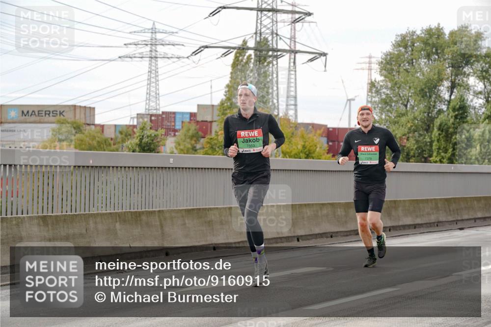 03.10.2025 - Köhlbrandbrückenlauf Michael Burmester http://msf.ph/oto/9160915 03.10.2025 15:56:29 Position 3 7863, 7379 meine-sportfotos.de