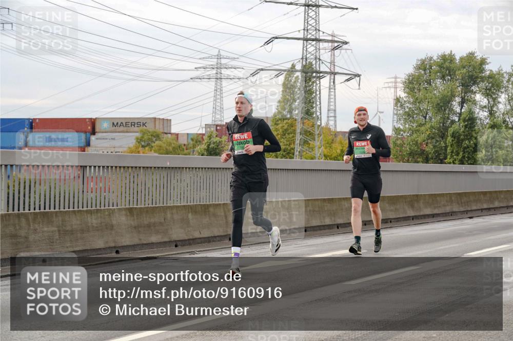 03.10.2025 - Köhlbrandbrückenlauf Michael Burmester http://msf.ph/oto/9160916 03.10.2025 15:56:30 Position 3  meine-sportfotos.de