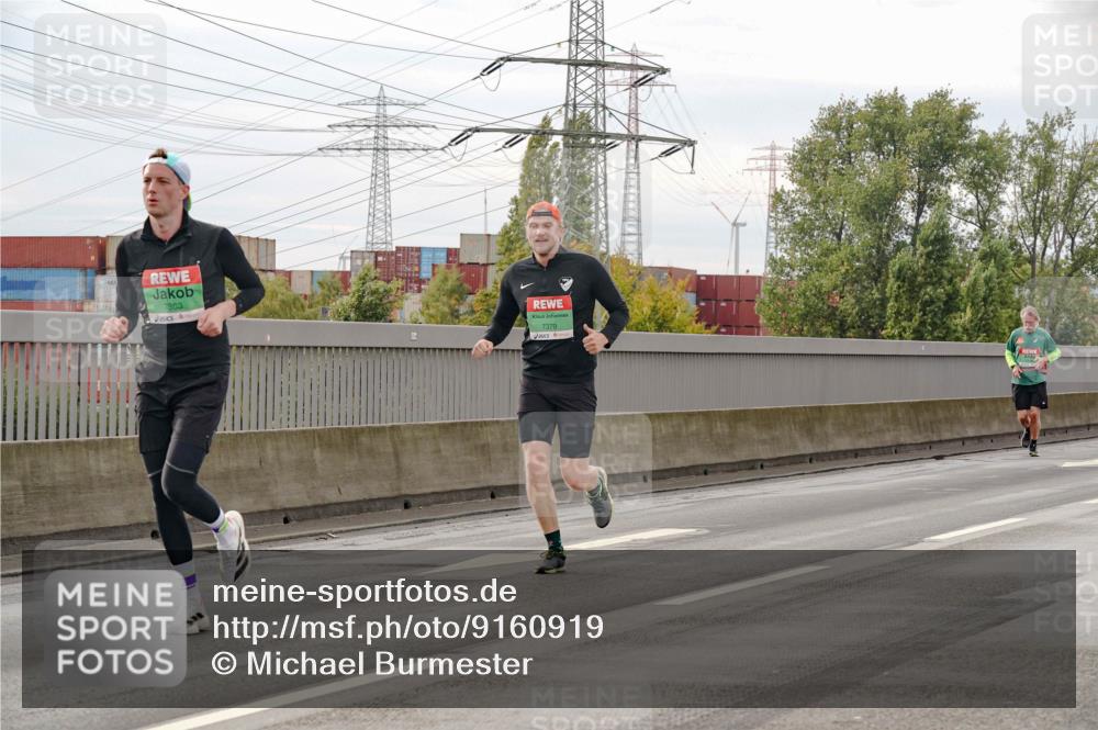 03.10.2025 - Köhlbrandbrückenlauf Michael Burmester http://msf.ph/oto/9160919 03.10.2025 15:56:30 Position 3 7863, 7379 meine-sportfotos.de