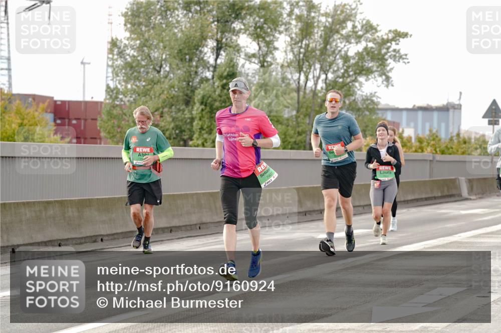 03.10.2025 - Köhlbrandbrückenlauf Michael Burmester http://msf.ph/oto/9160924 03.10.2025 15:56:34 Position 3 76, 7407 meine-sportfotos.de