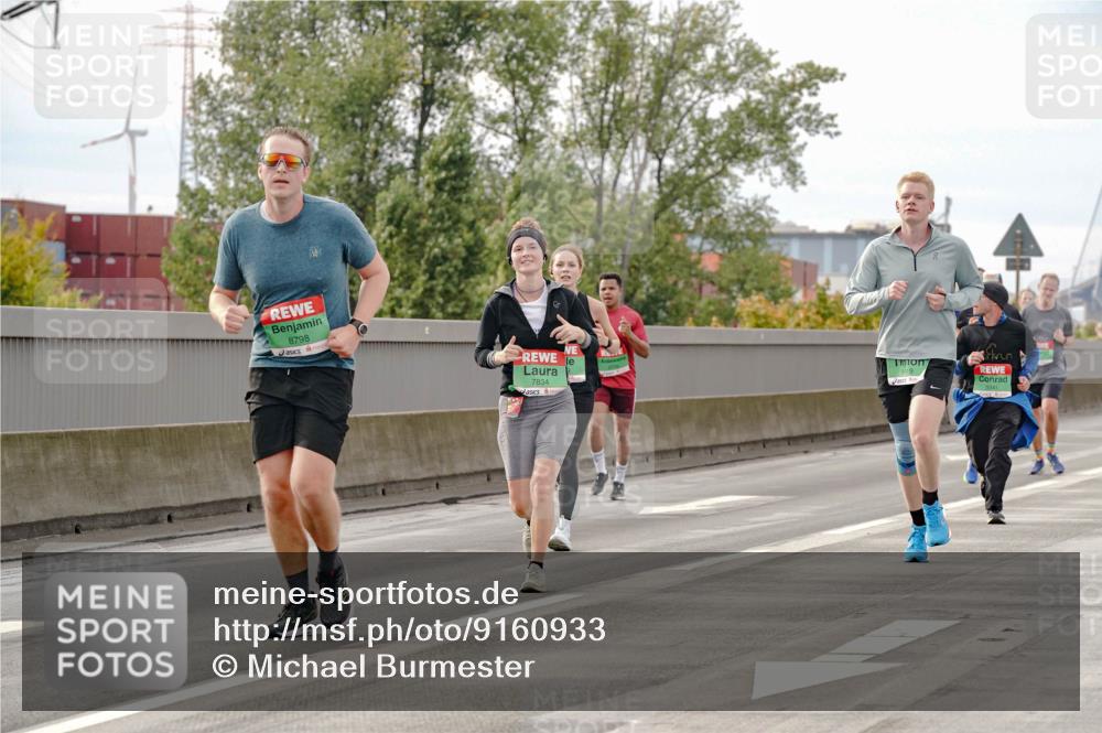 03.10.2025 - Köhlbrandbrückenlauf Michael Burmester http://msf.ph/oto/9160933 03.10.2025 15:56:37 Position 3 8798, 7834, 9419, 9341 meine-sportfotos.de
