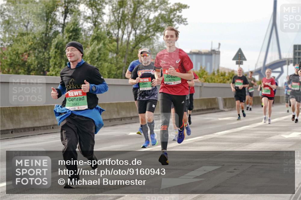 03.10.2025 - Köhlbrandbrückenlauf Michael Burmester http://msf.ph/oto/9160943 03.10.2025 15:56:43 Position 3 9341, 8279 meine-sportfotos.de