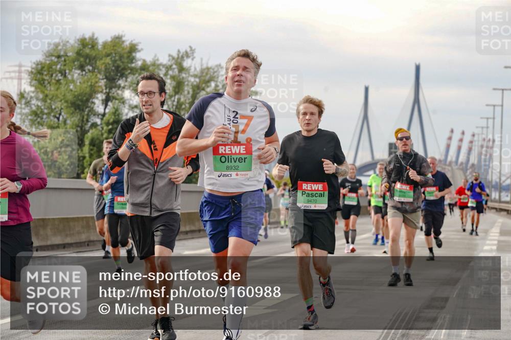 03.10.2025 - Köhlbrandbrückenlauf Michael Burmester http://msf.ph/oto/9160988 03.10.2025 15:56:59 Position 3 8932, 9470 meine-sportfotos.de