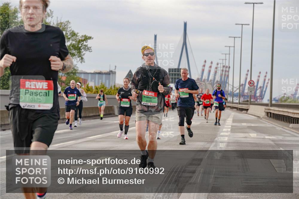 03.10.2025 - Köhlbrandbrückenlauf Michael Burmester http://msf.ph/oto/9160992 03.10.2025 15:57:01 Position 3 9470, 9169 meine-sportfotos.de