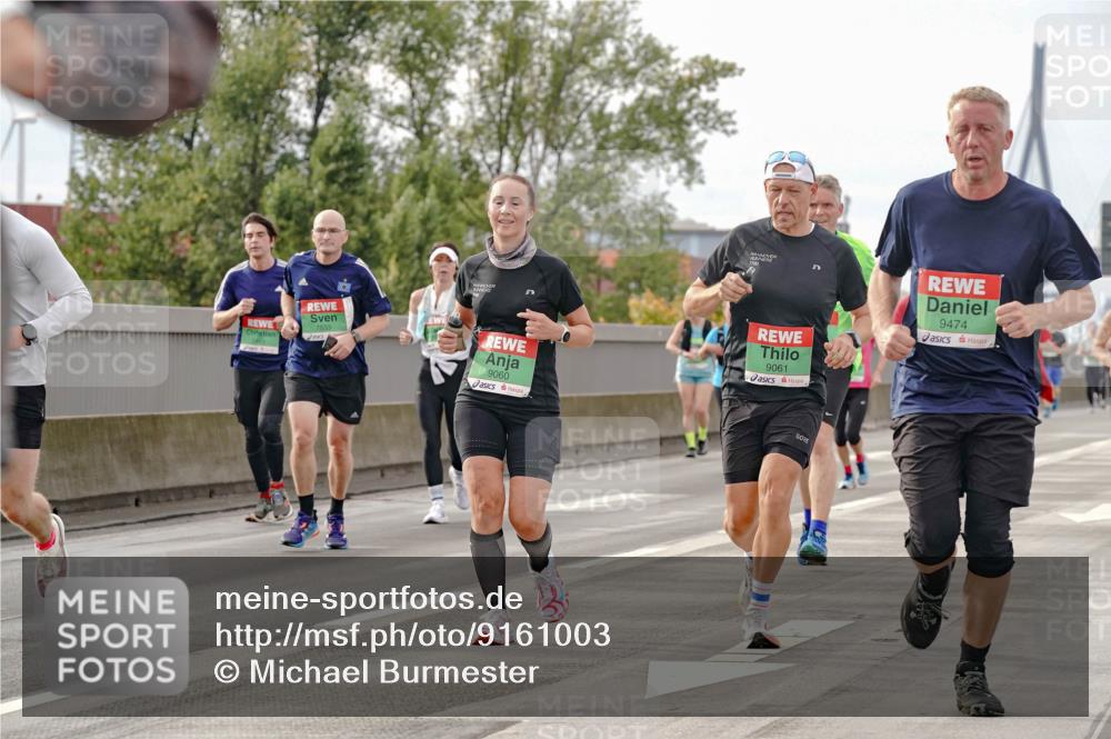03.10.2025 - Köhlbrandbrückenlauf Michael Burmester http://msf.ph/oto/9161003 03.10.2025 15:57:05 Position 3 9060, 9474, 9061 meine-sportfotos.de