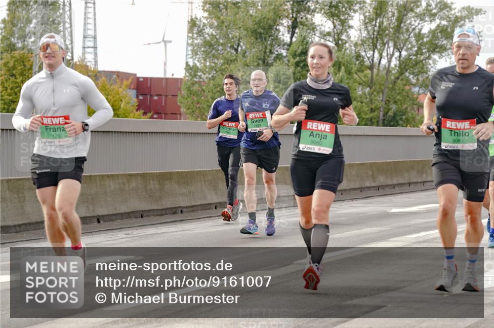 03.10.2025 - Köhlbrandbrückenlauf Michael Burmester http://msf.ph/oto/9161007 03.10.2025 15:57:06 Position 3 7126, 7533, 9060, 9061 meine-sportfotos.de