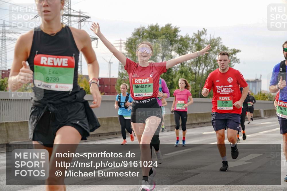 03.10.2025 - Köhlbrandbrückenlauf Michael Burmester http://msf.ph/oto/9161024 03.10.2025 15:57:14 Position 3 9739, 7203, 9334, 7895 meine-sportfotos.de