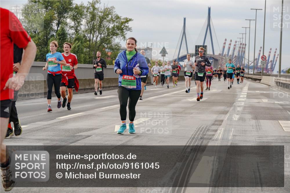 03.10.2025 - Köhlbrandbrückenlauf Michael Burmester http://msf.ph/oto/9161045 03.10.2025 15:57:19 Position 3 8592 meine-sportfotos.de