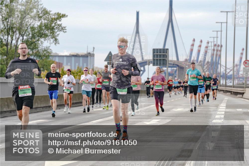 03.10.2025 - Köhlbrandbrückenlauf Michael Burmester http://msf.ph/oto/9161050 03.10.2025 15:57:22 Position 3 7303, 9420 meine-sportfotos.de
