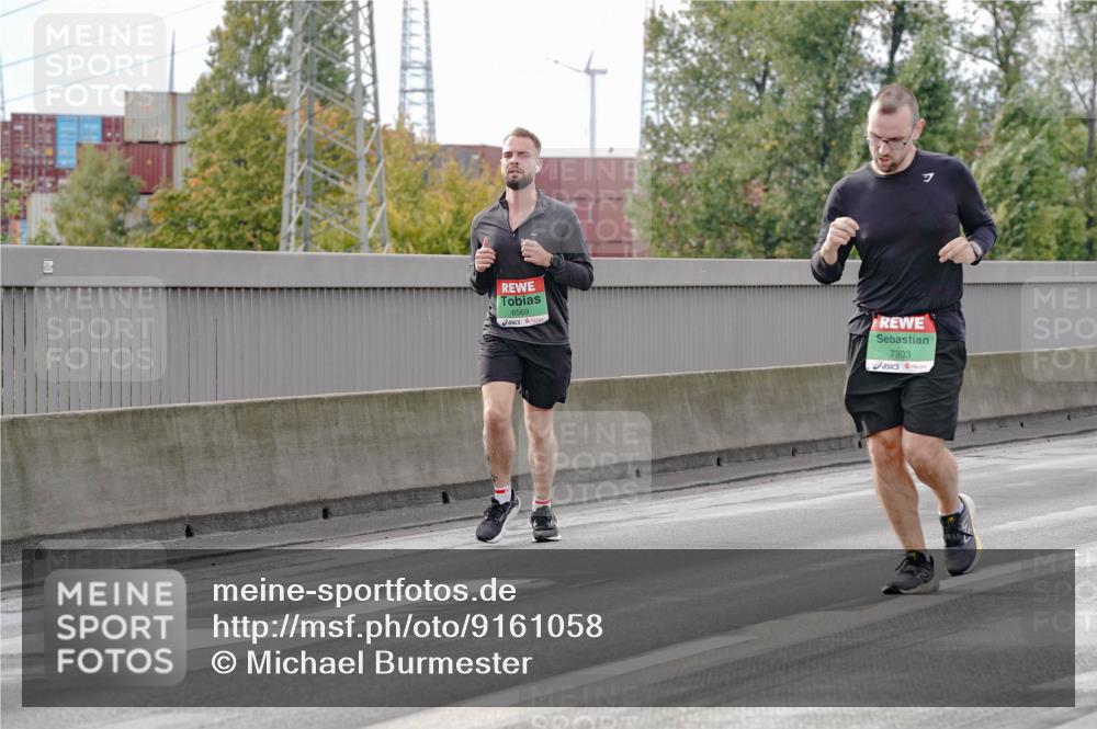 03.10.2025 - Köhlbrandbrückenlauf Michael Burmester http://msf.ph/oto/9161058 03.10.2025 15:57:24 Position 3 8569, 7303 meine-sportfotos.de