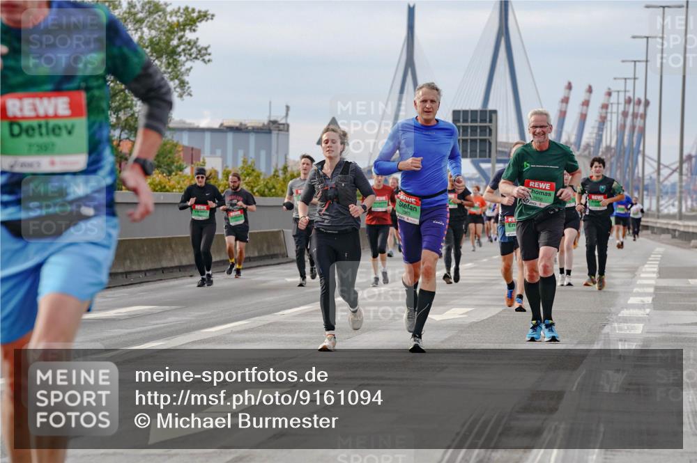 03.10.2025 - Köhlbrandbrückenlauf Michael Burmester http://msf.ph/oto/9161094 03.10.2025 15:57:42 Position 3 7597, 7363 meine-sportfotos.de