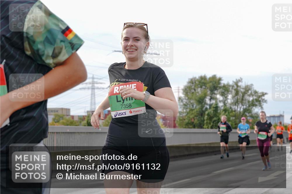 03.10.2025 - Köhlbrandbrückenlauf Michael Burmester http://msf.ph/oto/9161132 03.10.2025 15:57:58 Position 3 7358 meine-sportfotos.de