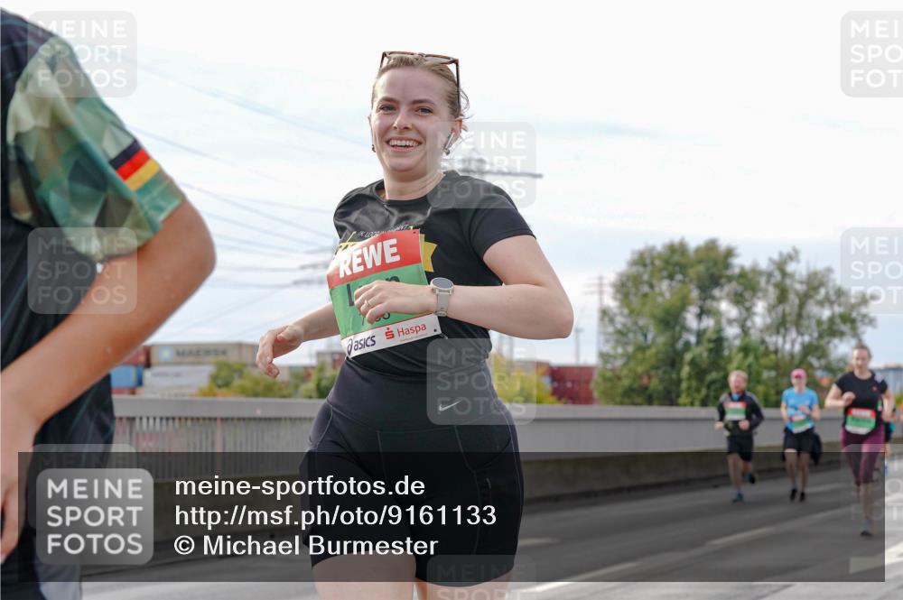 03.10.2025 - Köhlbrandbrückenlauf Michael Burmester http://msf.ph/oto/9161133 03.10.2025 15:57:58 Position 3  meine-sportfotos.de
