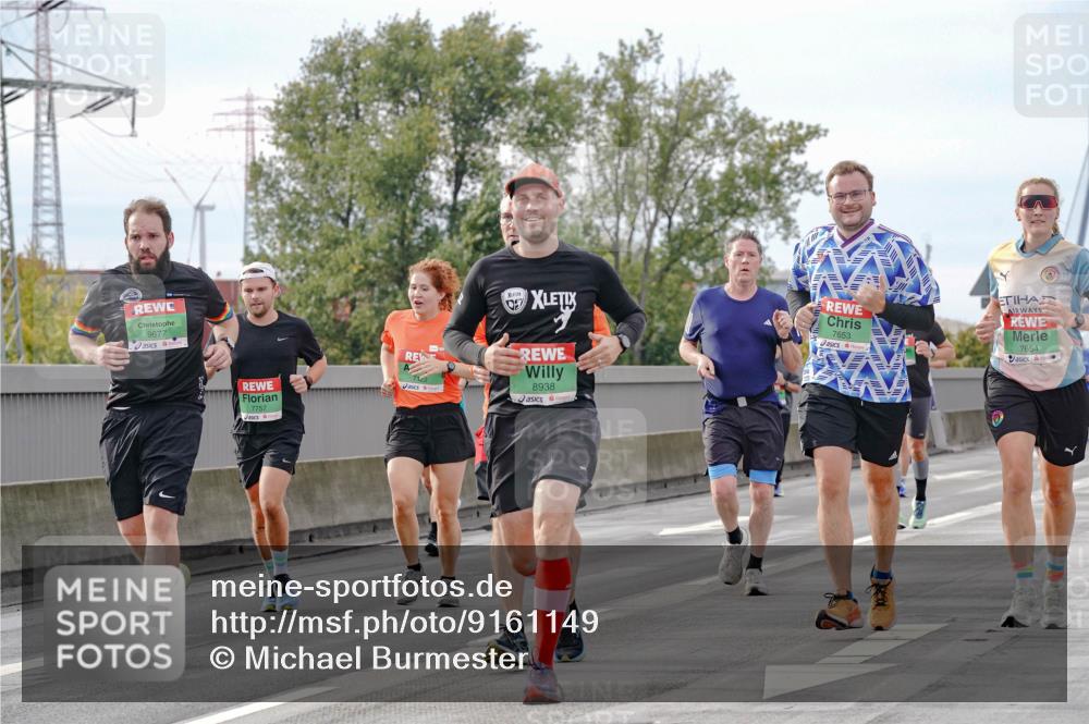 03.10.2025 - Köhlbrandbrückenlauf Michael Burmester http://msf.ph/oto/9161149 03.10.2025 15:58:06 Position 3 9677, 7757, 8938, 7653, 7654 meine-sportfotos.de