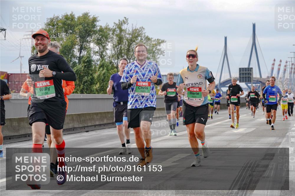 03.10.2025 - Köhlbrandbrückenlauf Michael Burmester http://msf.ph/oto/9161153 03.10.2025 15:58:07 Position 3 8938, 7653, 7654 meine-sportfotos.de