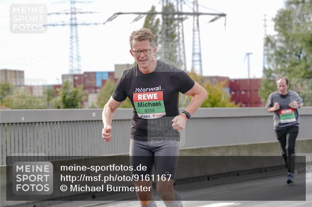 03.10.2025 - Köhlbrandbrückenlauf Michael Burmester http://msf.ph/oto/9161167 03.10.2025 15:58:13 Position 3 8259 meine-sportfotos.de