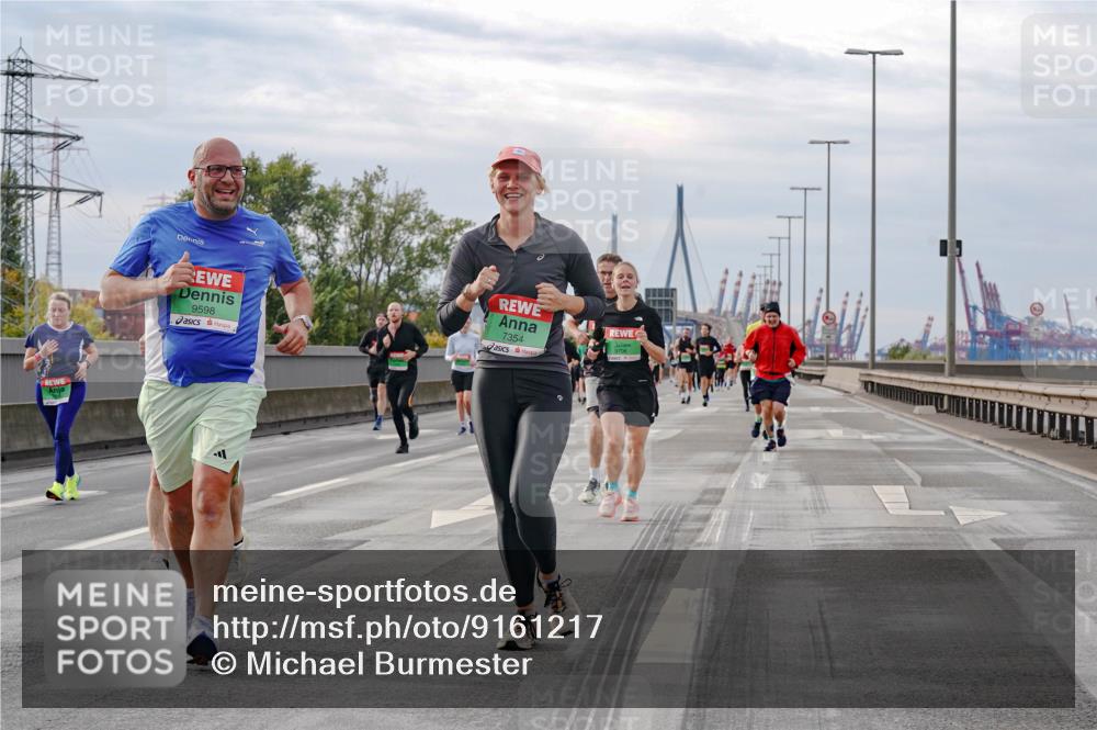 03.10.2025 - Köhlbrandbrückenlauf Michael Burmester http://msf.ph/oto/9161217 03.10.2025 15:58:30 Position 3 9598, 7354, 9706 meine-sportfotos.de