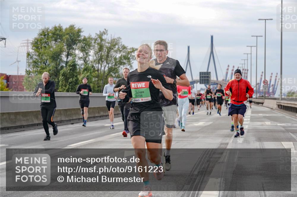 03.10.2025 - Köhlbrandbrückenlauf Michael Burmester http://msf.ph/oto/9161223 03.10.2025 15:58:32 Position 3 9706 meine-sportfotos.de