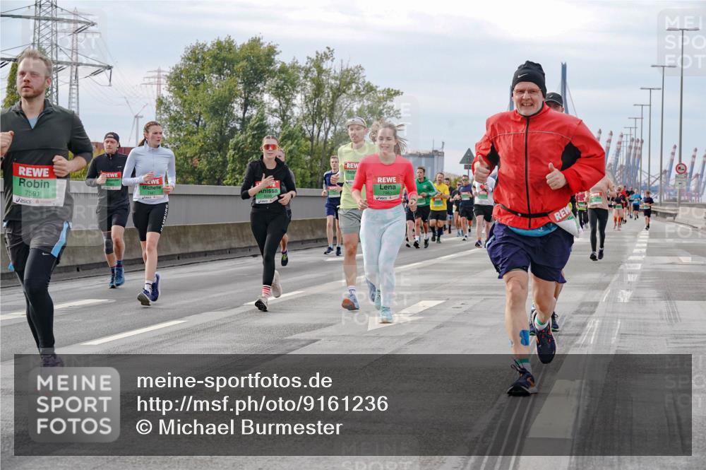 03.10.2025 - Köhlbrandbrückenlauf Michael Burmester http://msf.ph/oto/9161236 03.10.2025 15:58:36 Position 3 7591, 8088 meine-sportfotos.de